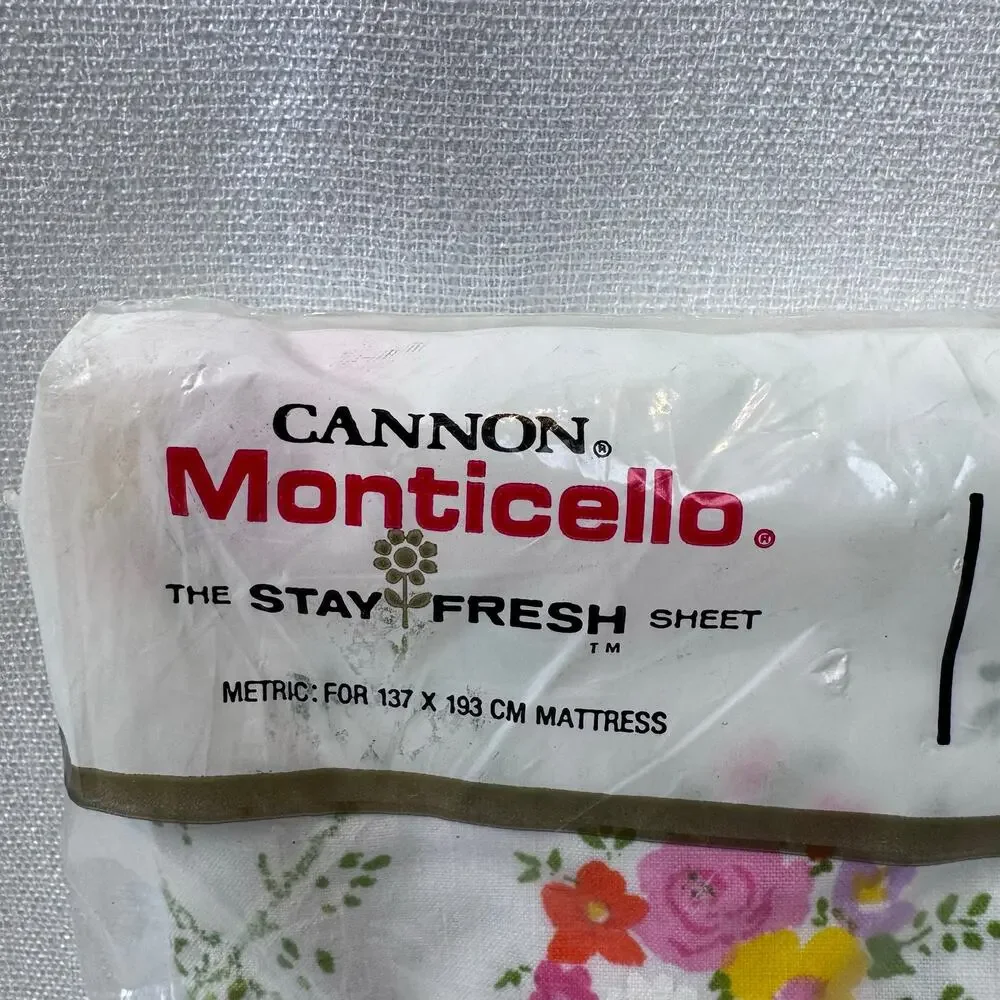 Vintage Cannon Monticello Floral full fitted no iron sheet 54 x 76 inch mattress